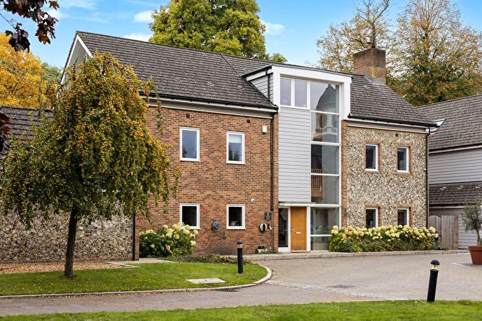 6 Bedroom Detached House For Sale In Halstead Place, Sevenoaks, TN14