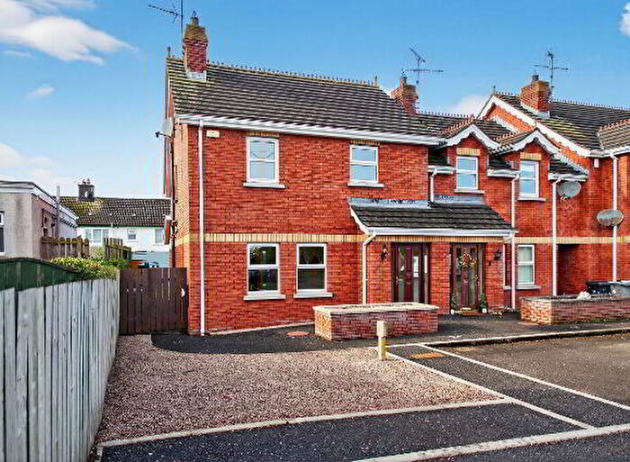 3 Bedroom End TownHouse For Sale In Garley Mews, Ballymena, BT42