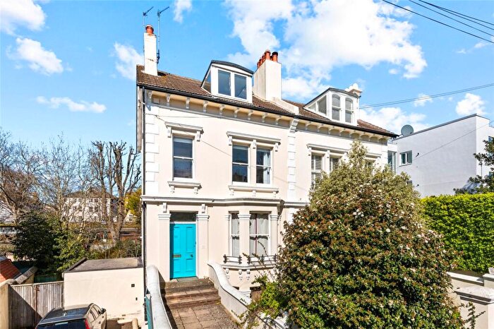 1 Bedroom Apartment For Sale In Springfield Road, Brighton, East Sussex, BN1