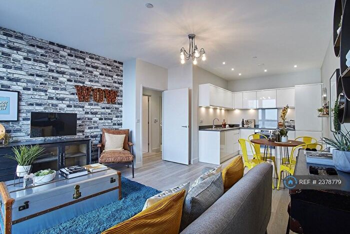 1 Bedroom Flat To Rent In The Ring, Bracknell, RG12