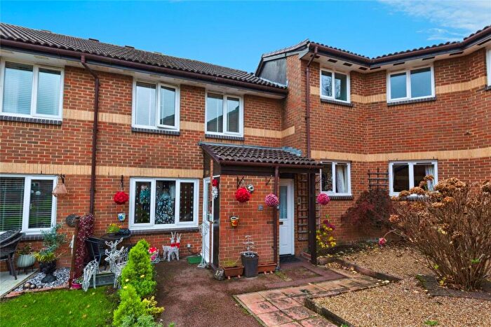 1 Bedroom Apartment For Sale In Beck Court, Beckenham, BR3