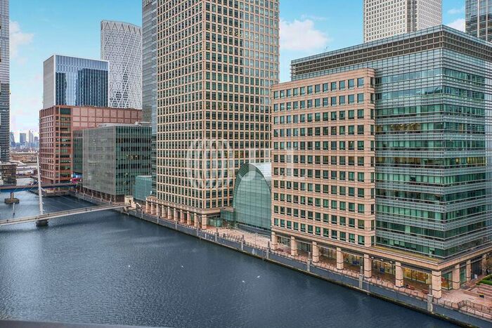 1 Bedroom Flat For Sale In Hampton Tower, South Quay Plaza, E14