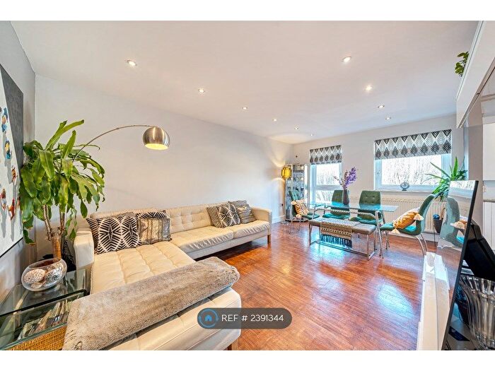 2 Bedroom Flat To Rent In Bron Court, London, NW6