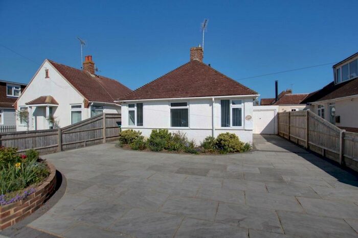 3 Bedroom Bungalow To Rent In Normandy Lane, East Preston, Littlehampton, West Sussex, BN16