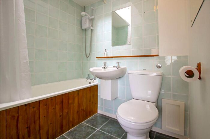 1 Bedroom Maisonette To Rent In Jevington, Birch Hill, Bracknell, Berkshire, RG12