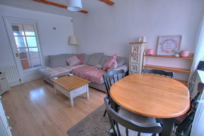 2 Bedroom Semi-Detached House To Rent In Romsey Grove, Lemington Rise, Newcastle Upon Tyne, NE15