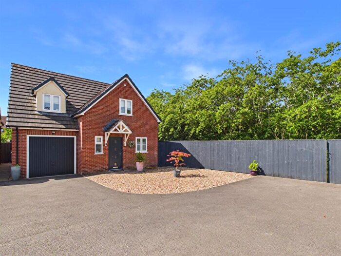 4 Bedroom Detached House For Sale In Old Elmore Lane, Quedgeley, Gloucester, GL2