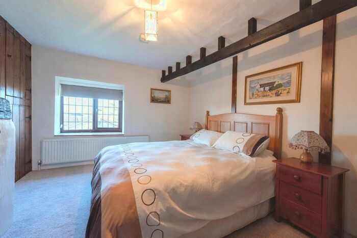 5 Bedroom Detached House For Sale In Vicarage Road, Foulden, Thetford, IP26