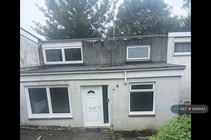 4 Bedroom Terraced House To Rent In Pine Place, Glasgow, G67
