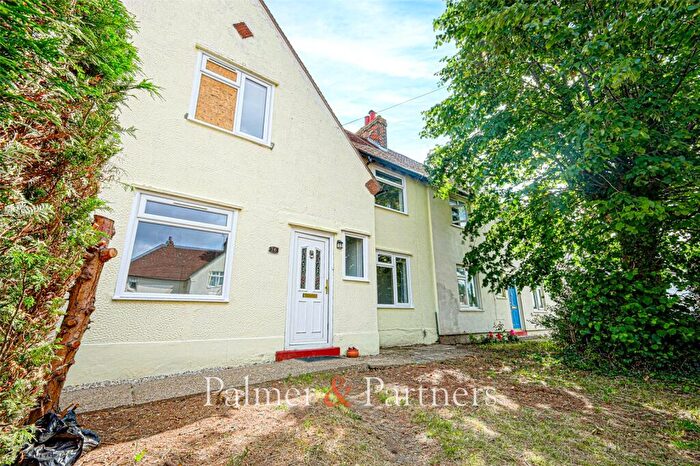 3 Bedroom End Of Terrace House To Rent In Dilbridge Road East, Colchester, Essex, CO4