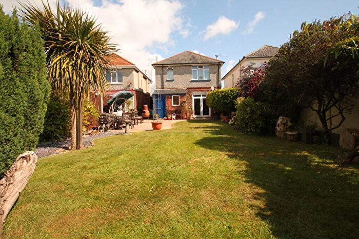 4 Bedroom Property For Sale In Columbia Road, Bournemouth, BH10