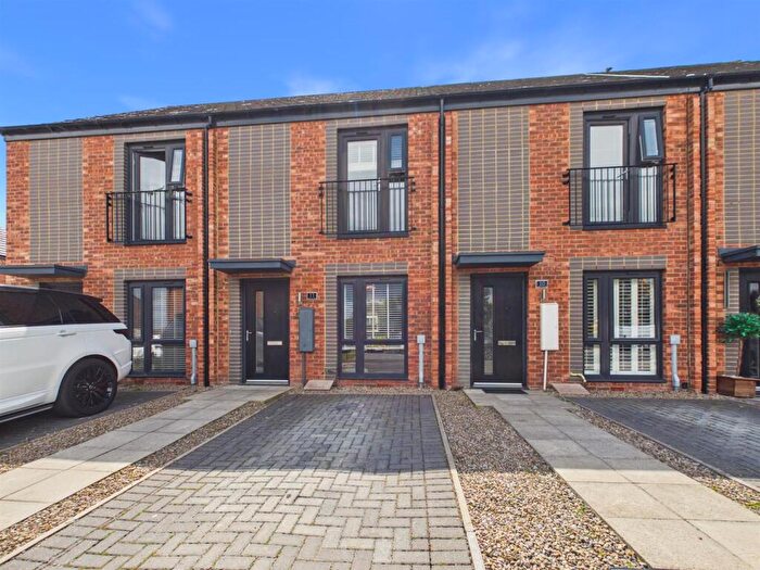 2 Bedroom Terraced House For Sale In Whitehill Park, Windy Nook, Gateshead, NE10