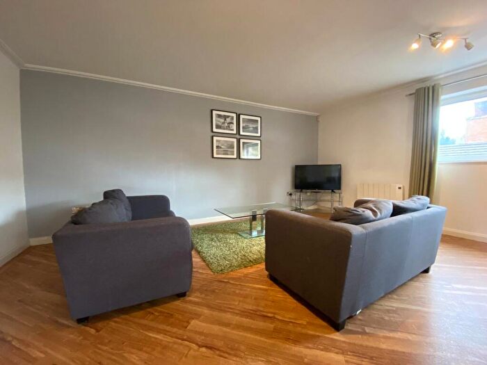 2 Bedroom Apartment To Rent In Heol Tredwen, Cardiff, CF10