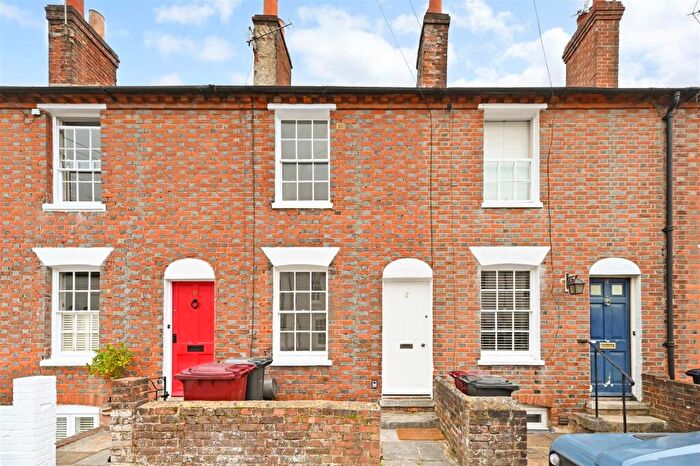 3 Bedroom Terraced House To Rent In Cavendish Street, Chichester, PO19