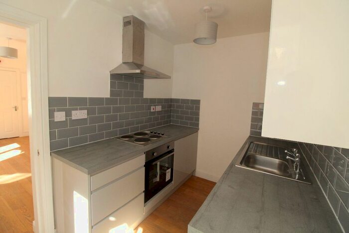 1 Bedroom Flat To Rent In Flat, Beverley Road, Hull, HU5