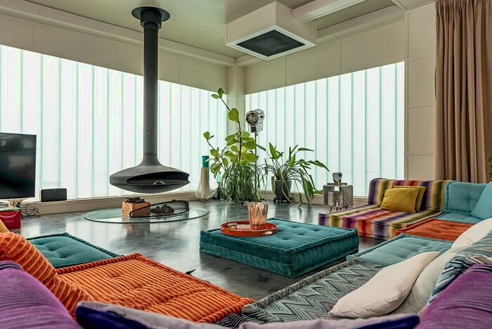 5 Bedroom Mews To Rent In Le Cinecube, Rotherhithe, SE16