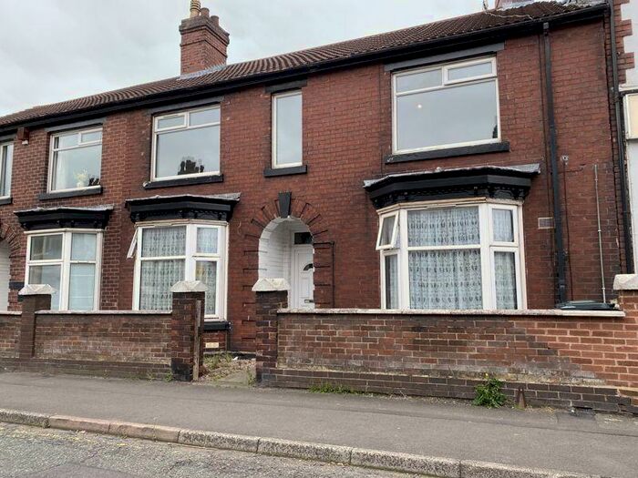 2 Bedroom Flat To Rent In Birches Head Road, Birches Head, Stoke-On-Trent, ST1