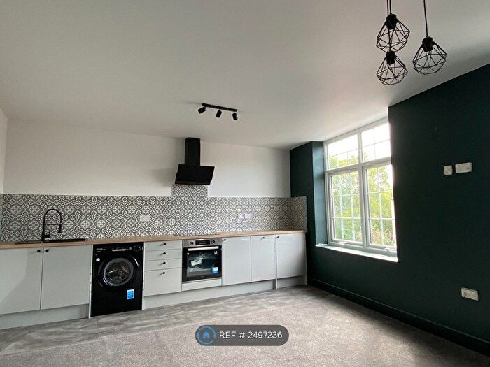 2 Bedroom Flat To Rent In Arksey Lane, Bentley, Doncaster, DN5