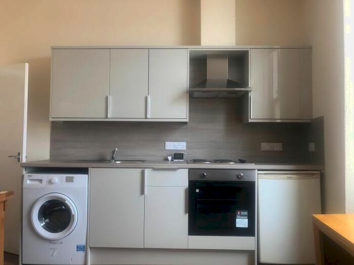 1 Bedroom Flat To Rent In Seagate, Dundee (City Centre), DD1