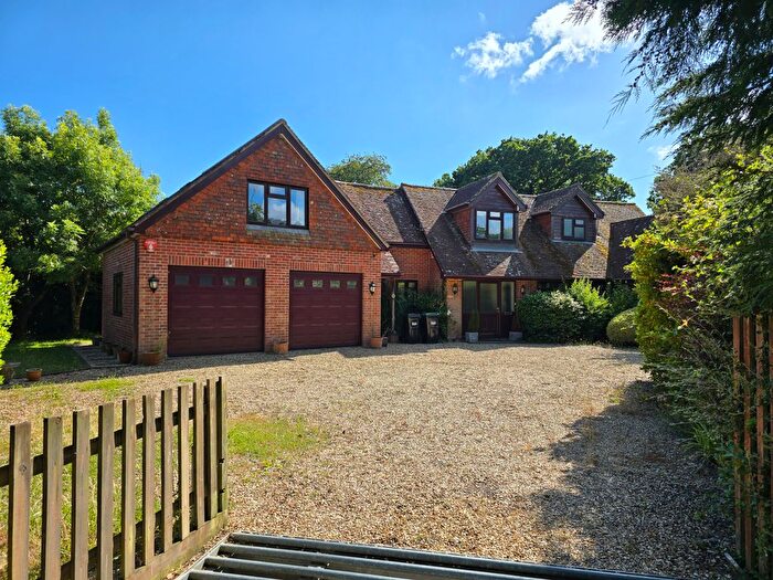 5 Bedroom Detached House For Sale In Oberfield Road, Brockenhurst, SO42