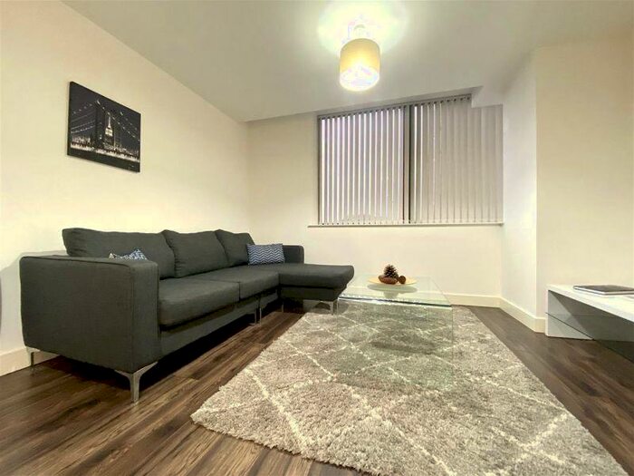 1 Bedroom Apartment To Rent In Broadway Residences, Broad Street, Birmingham, B15