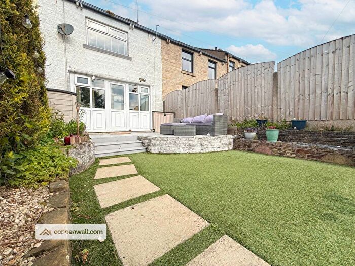 2 Bedroom Terraced House For Sale In Nelson Street, Bacup, Rossendale, OL13