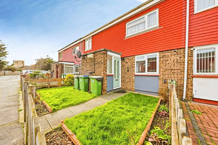 3 Bedroom Terraced House For Sale In Betsham Road, Erith, DA8