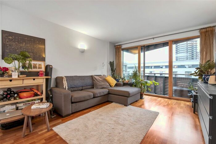 2 Bedroom Flat To Rent In Gainsborough Studios West, Poole Street, Hoxton, N1