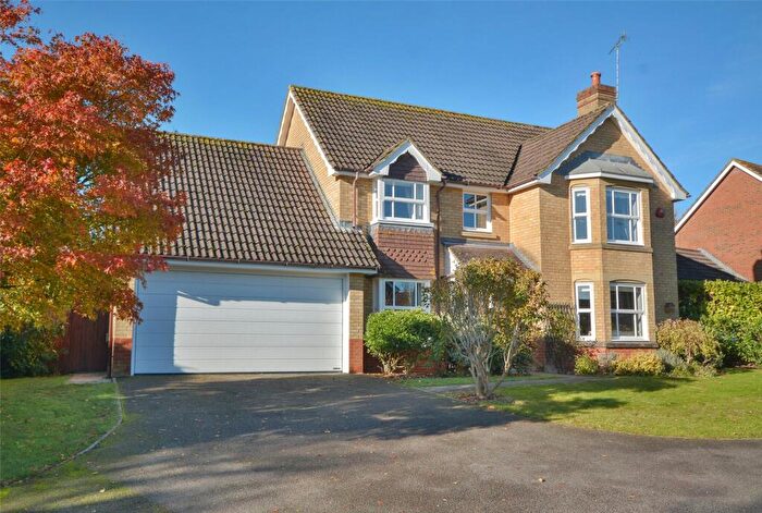 4 Bedroom Detached House For Sale In Masons Way, Codmore Hill, Pulborough, West Sussex, RH20