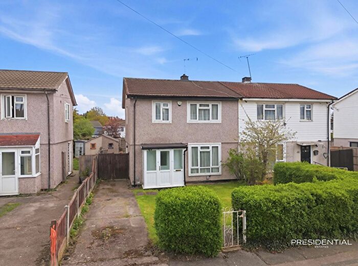 3 Bedroom Semi-Detached House For Sale In Colebrook Lane, Loughton, IG10