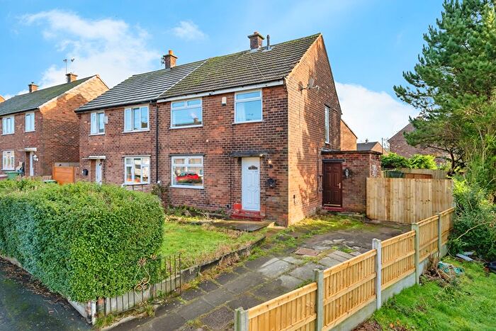 3 Bedroom Semi Detached House For Sale In Tully Avenue, Newton-Le-Willows, WA12