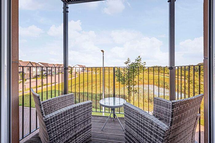 1 Bedroom Flat For Sale In Adelaide Road, Kirkcaldy, KY2