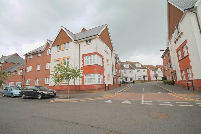 2 Bedroom Flat To Rent In Danby Street, Bristol, BS16