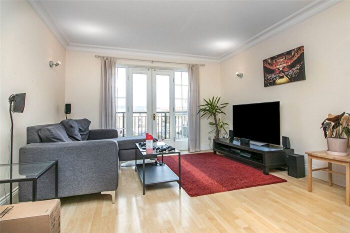 2 Bedroom Flat To Rent In Alderney Mews, London, SE1