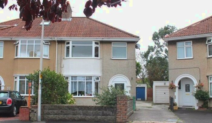 1 Bedroom Apartment To Rent In Shaftesbury Road, Weston-super-Mare, BS23