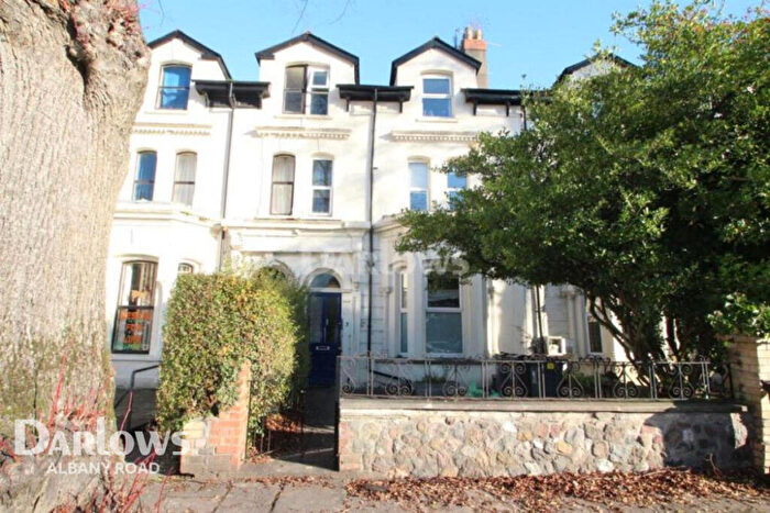 2 Bedroom Apartment To Rent In East Grove, Cardiff, CF24