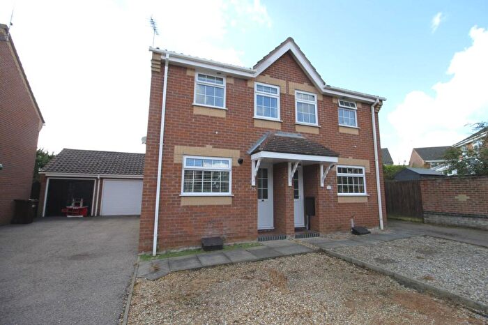 2 Bedroom Semi Detached House To Rent In North Walsham, NR28