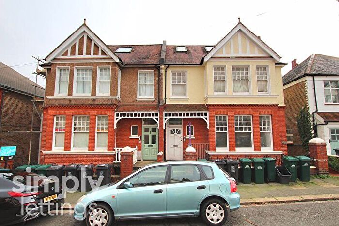 1 Bedroom Flat To Rent In Tivoli Crescent, Brighton, BN1