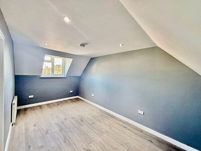 Studio To Rent In Rayners Lane, Pinner, Middlesex, HA5