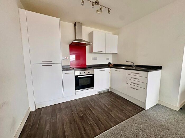 1 Bedroom Apartment To Rent In Victoria Court, West Bromwich, B70