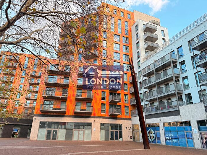 2 Bedroom Flat To Rent In Barking Road, Canning Town, London, E16