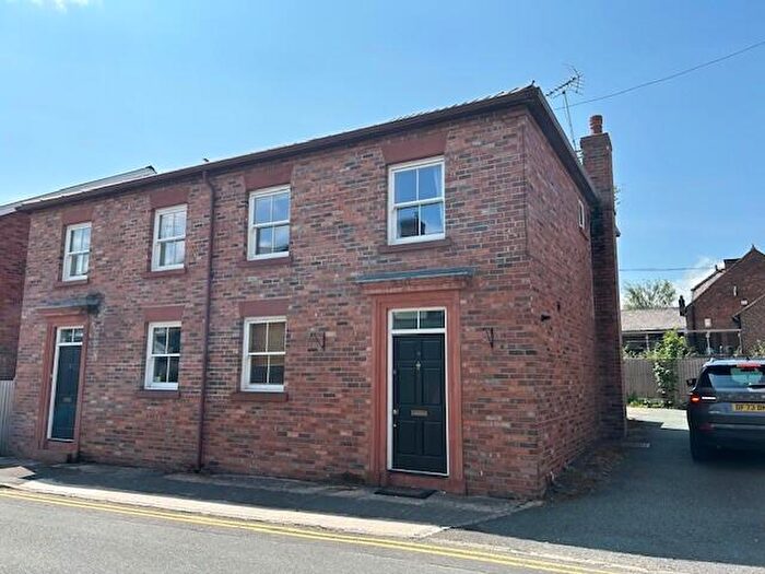 3 Bedroom Cottage To Rent In Stone Place, Hoole, CH2