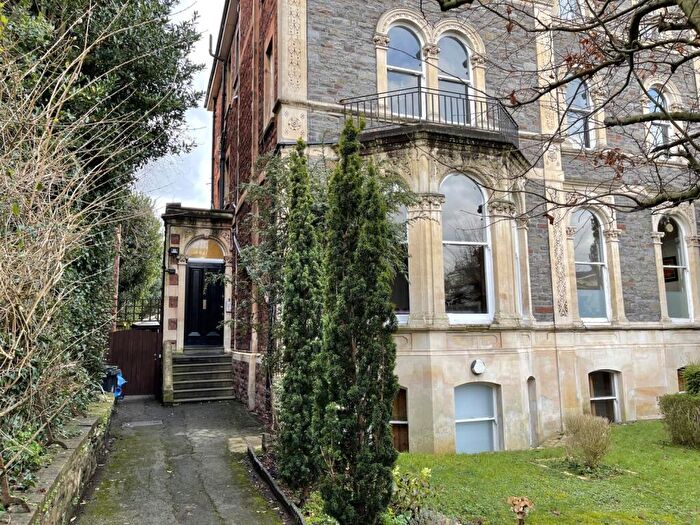 3 Bedroom Flat To Rent In Pembroke Road, Clifton, Bristol, BS8