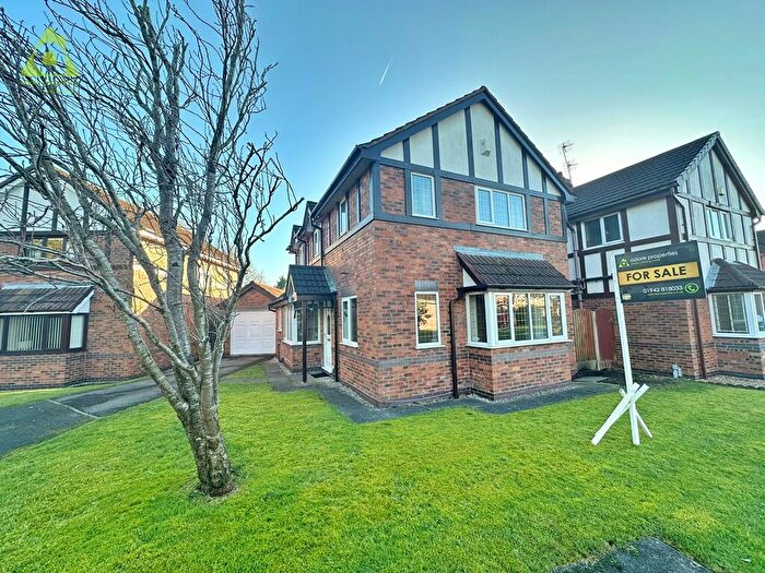 3 Bedroom Detached House For Sale In Redwood, Westhoughton, BL5