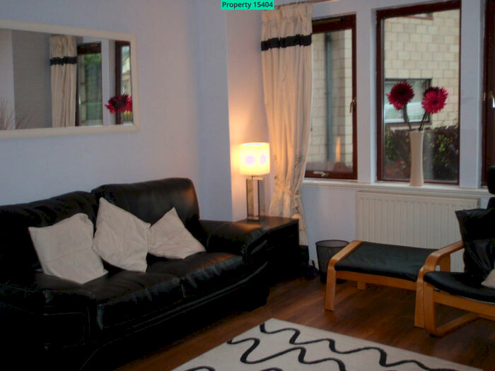 2 Bedroom Ground Flat To Rent In Smiddy View, Cambusbarron, Stirling, FK7