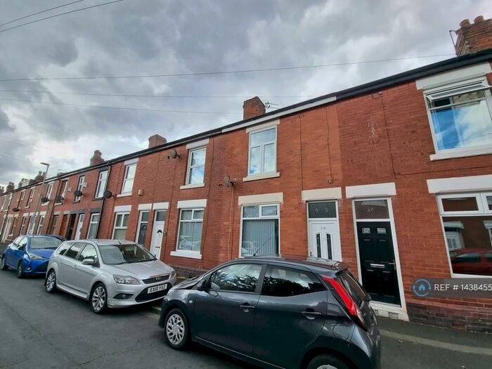 2 Bedroom Terraced House To Rent In Park Road, Denton, Manchester, M34