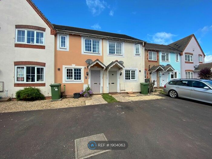 2 Bedroom Terraced House To Rent In Cabell Court, Frome, BA11