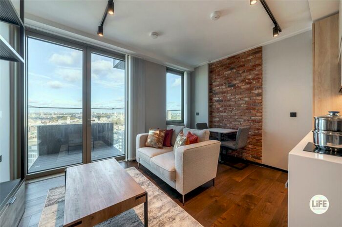 Apartment To Rent In Hewett Street, London, EC2A