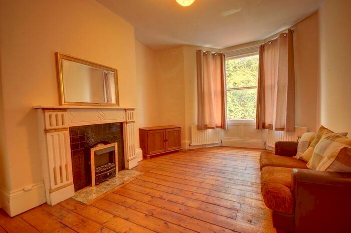 2 Bedroom Flat To Rent In St. Georges Terrace, Newcastle Upon Tyne, NE2