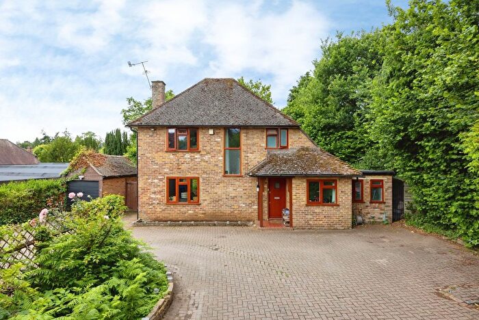 3 Bedroom Detached House For Sale In Church Road, Milford, Godalming, Surrey, GU8